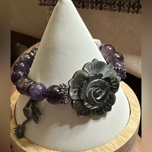 DIY Handmade amethyst Beaded Bracelet with black shell Floral Accent